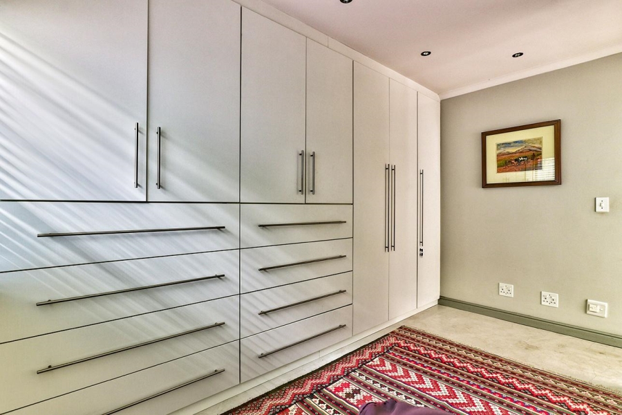 3 Bedroom Property for Sale in Bantry Bay Western Cape